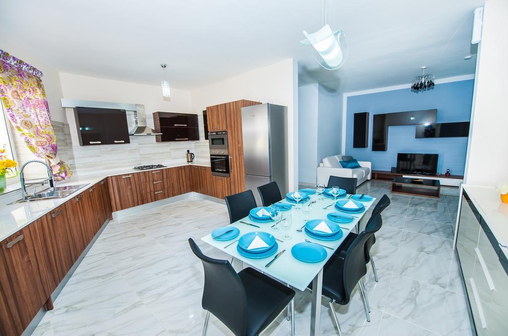 The Waves Holiday Apartment Marsaxlokk Extérieur photo